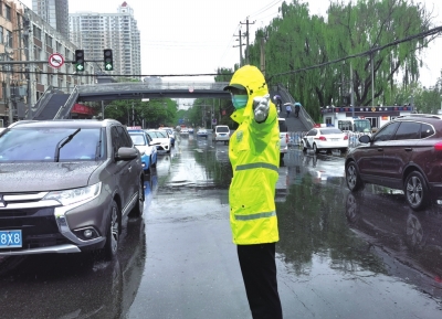雨情急！多部門聯(lián)動(dòng)疏通保暢