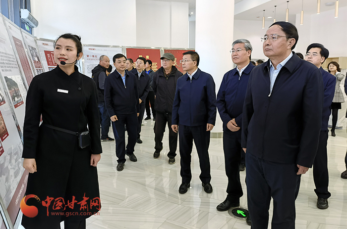 “學(xué)黨史、頌黨恩、跟黨走——紅色文化進(jìn)校園”活動(dòng)在蘭舉行 歐陽(yáng)堅(jiān)李榮燦出席（圖）