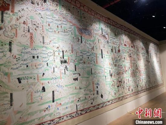 圖為展覽現(xiàn)場(chǎng)?！〗瓧顭?攝